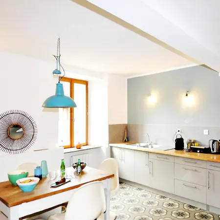 Vakantiehuis 3 Bedroom Beautiful In