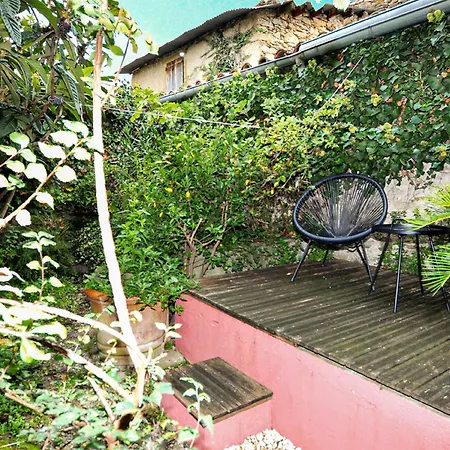 Vakantiehuis 3 Bedroom Beautiful In *