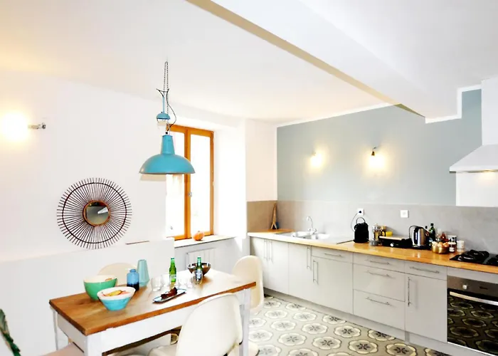 Vakantiehuis 3 Bedroom Beautiful In