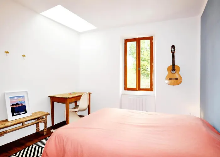 Vakantiehuis 3 Bedroom Beautiful In *